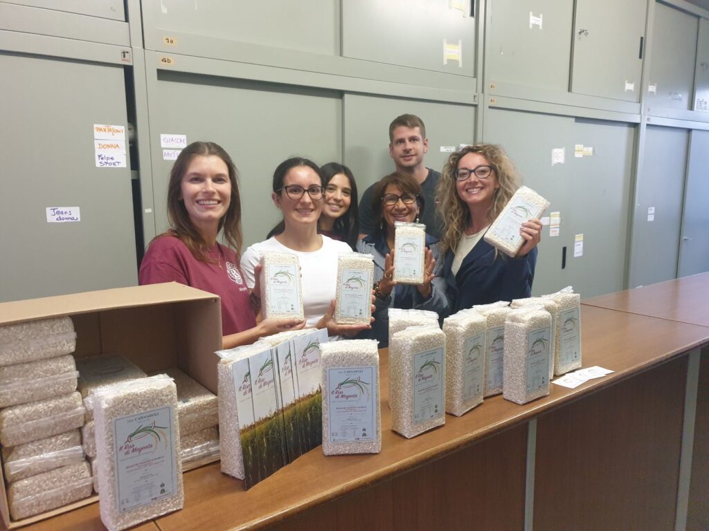 Il riso di Magenta donato dalle ragazze di Rotaract per l'apericena del 4 ottobre a Robecco